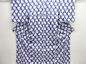 花蝶模様小紋着物